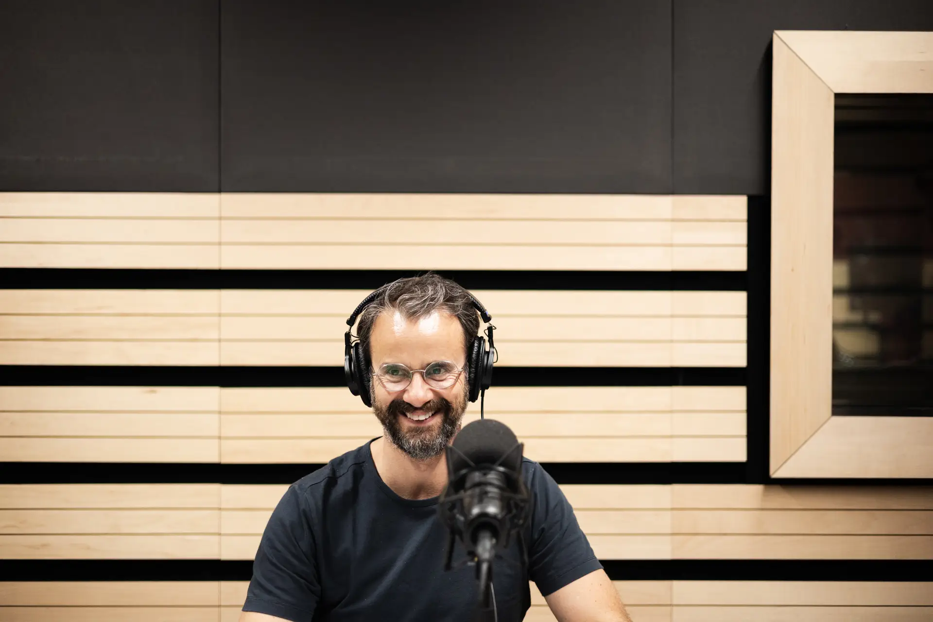 Impresa continua a liderar o mercado de podcasts pelo sexto mês consecutivo, com mais de 4,5 milhões de downloads em junho