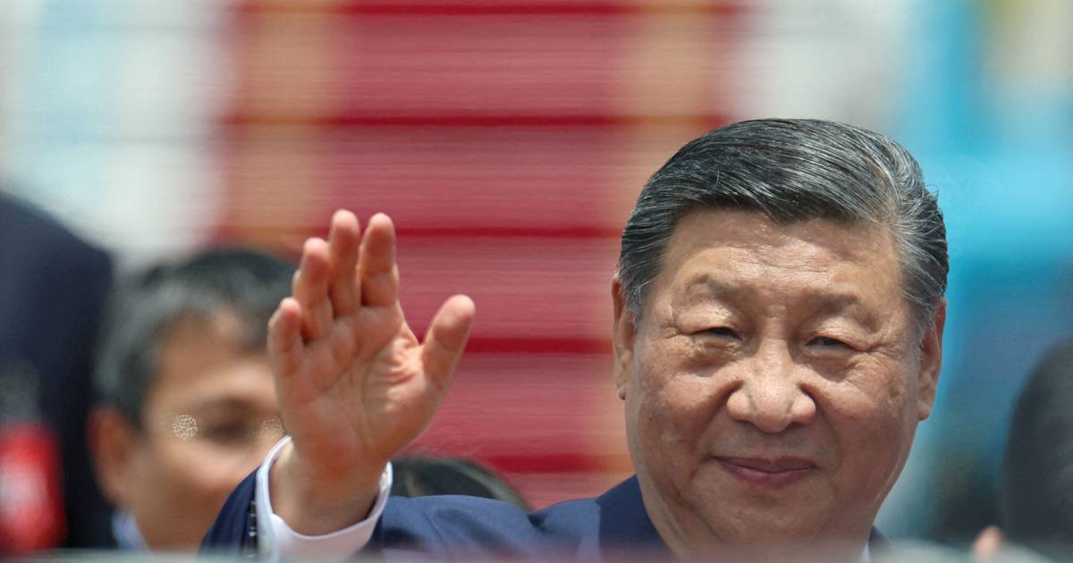 China antevê “guerra prolongada” nas tarifas e puxa pelo Sul Global