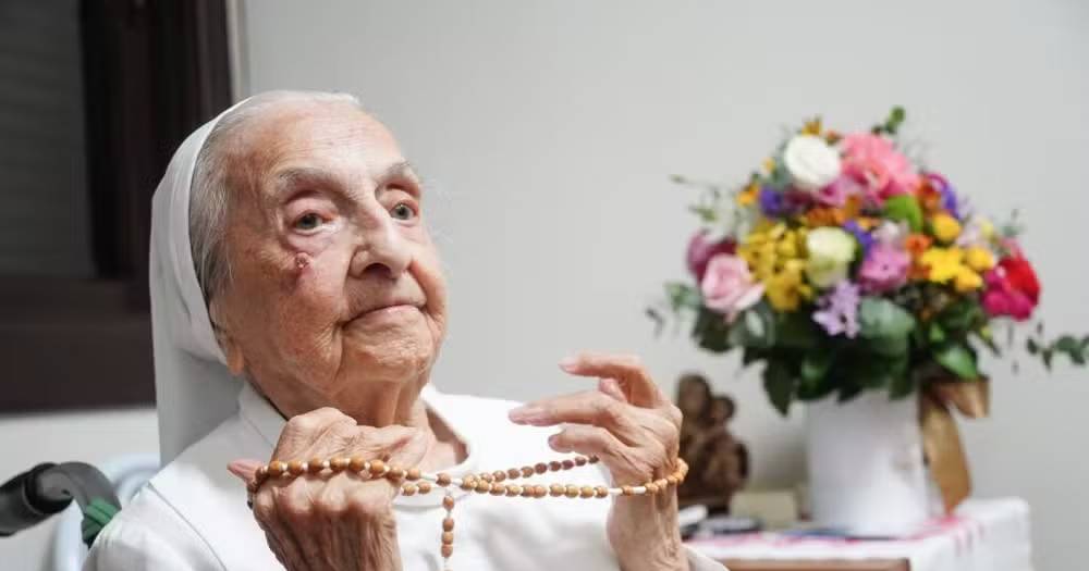 Morreu no Brasil a pessoa mais velha do mundo: freira Inah Canabarro tinha 116 anos