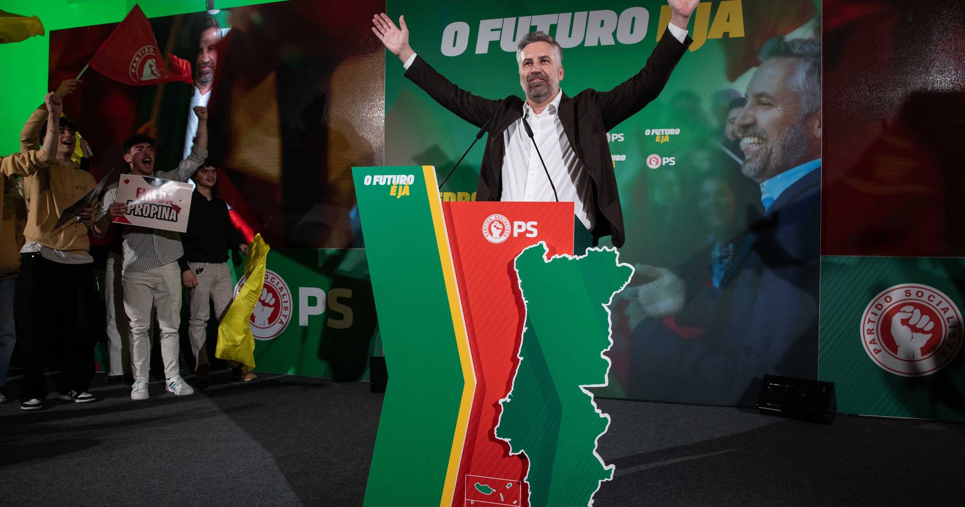 Campanha arranca oficialmente no domingo em dia de debate de todos contra todos