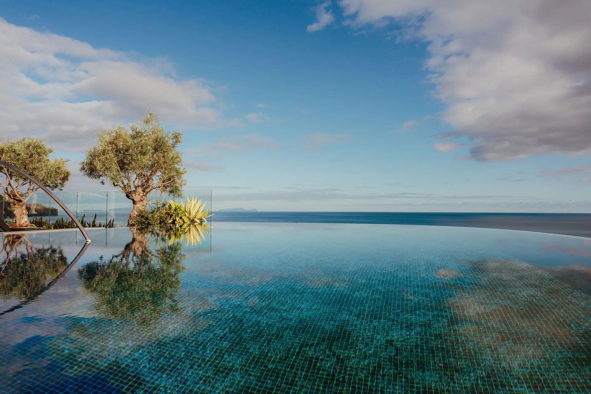 No mais luxuoso hotel da Madeira, o céu é o limite