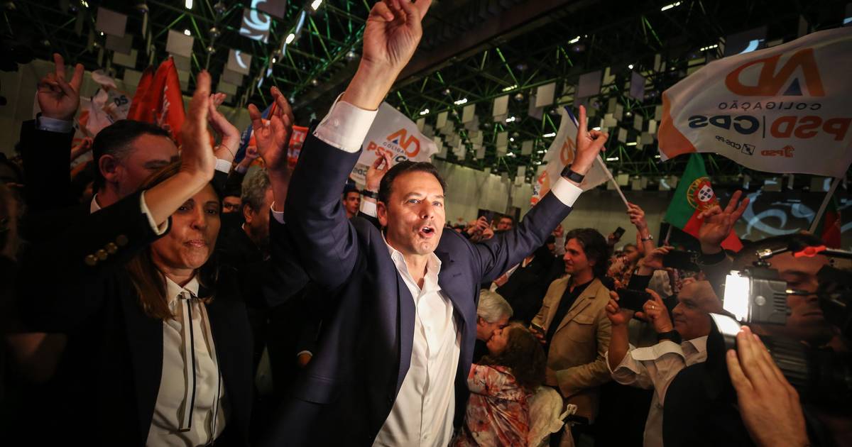 Hoje há debate na TV a oito, Xi Jinping reúne com Putin, NAPA ensaiam para Eurovisão