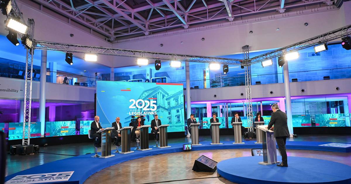 Ouça o último embate televisivo entre os oito partidos com assento parlamentar: AD, BE, CDU, Chega, IL, Livre, PS e PAN