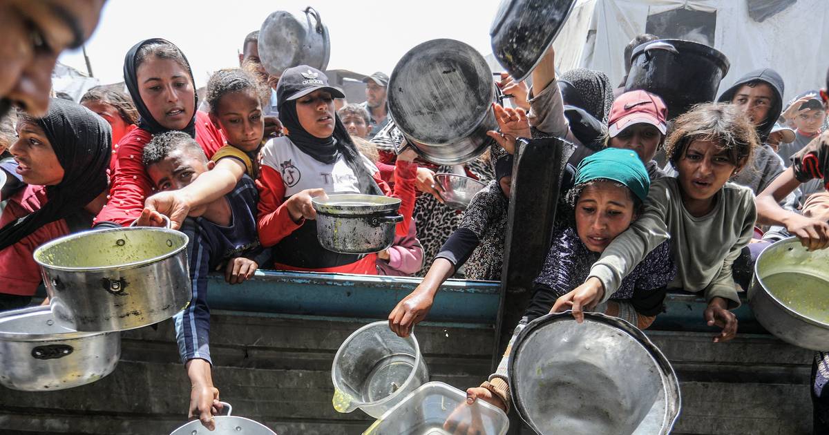 Gaza não será a Riviera: o plano de Israel “parece uma ficção distópica” feita de arame farpado e ressentimento