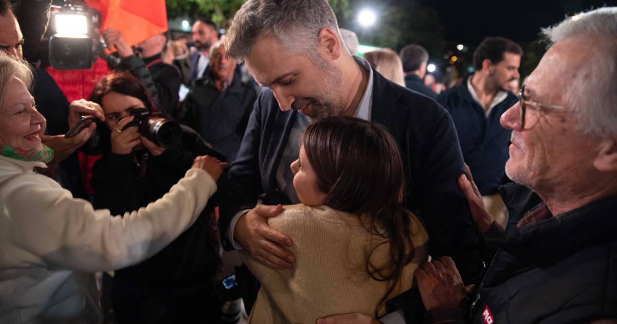 Há um ano "os portugueses não sabiam quem era o verdadeiro Montenegro", acusa Pedro Nuno Santos