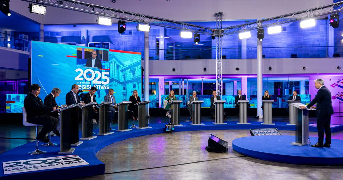 Crítica ao “sistema falido” e apologia da “renovação” política criaram convergências no debate dos 12 partidos sem assento parlamentar