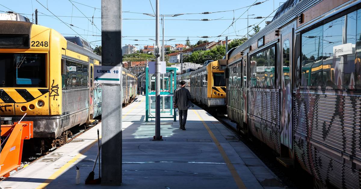 Estado perde quase 200 milhões de euros com atraso no concurso da CP para compra de 117 comboios