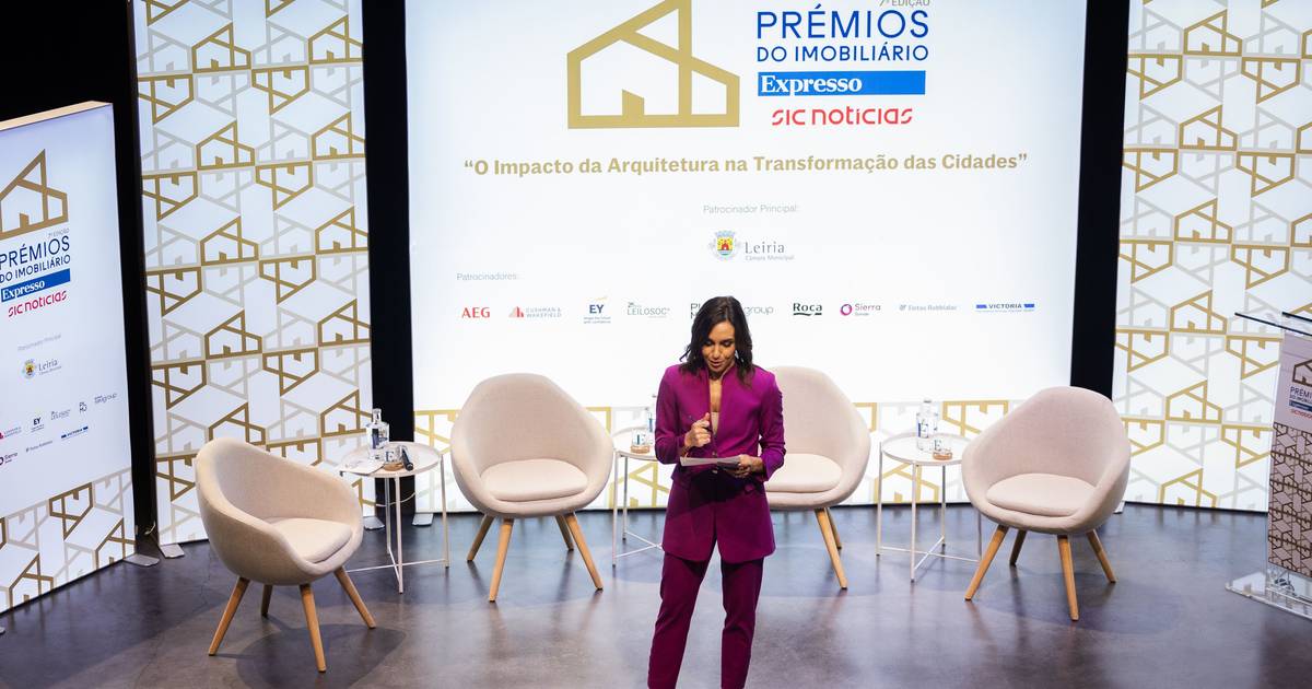 Conferência debate a arquitetura na transformação das cidades: "O preço não pode ser a referência na contratação dos arquitetos”
