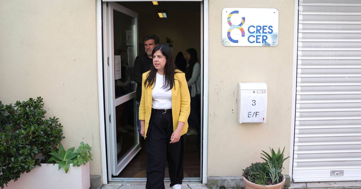 Combater uma "chaga"? PAN diz que Montenegro faz agora "juras de amor" aos sem-abrigo, mas "falhou redondamente" nos apoios