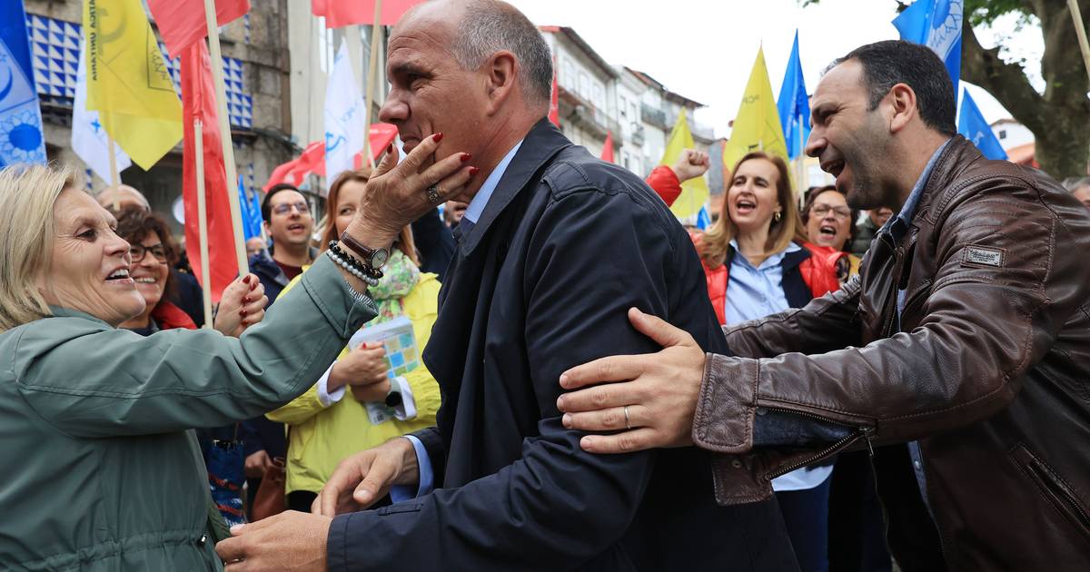 "Não há defesa do ambiente contra a vida das pessoas", diz Paulo Raimundo