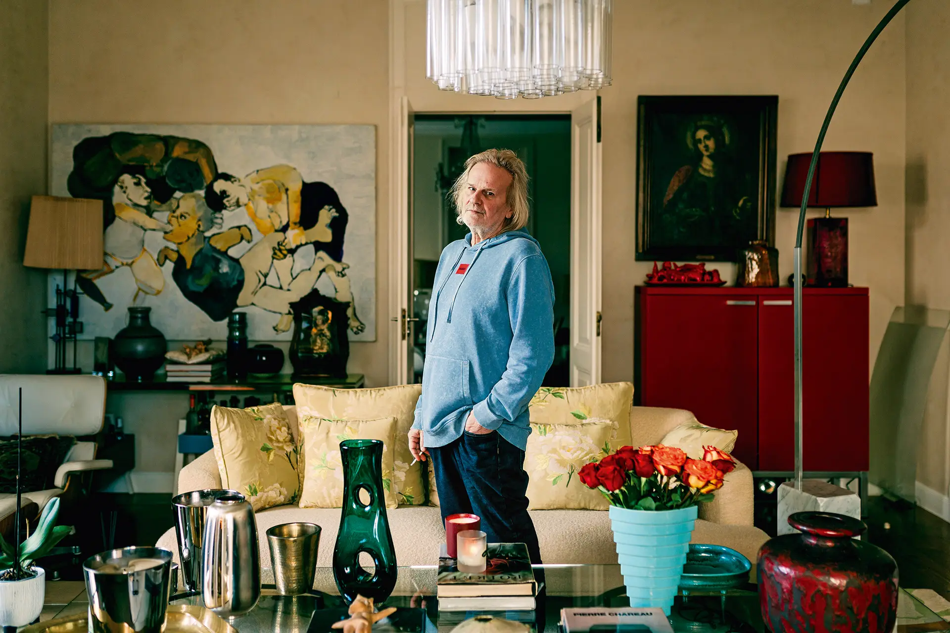 “A roupa é fundamental para as pessoas, não é só o pão, a saúde e a habitação”: entrevista ao designer José Manuel Gonçalves