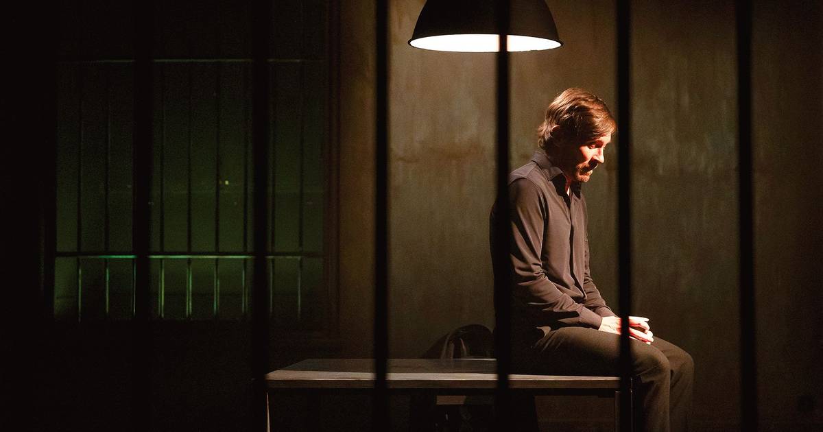 Teatro: Uma provocação chamada “Eutanasiador”
