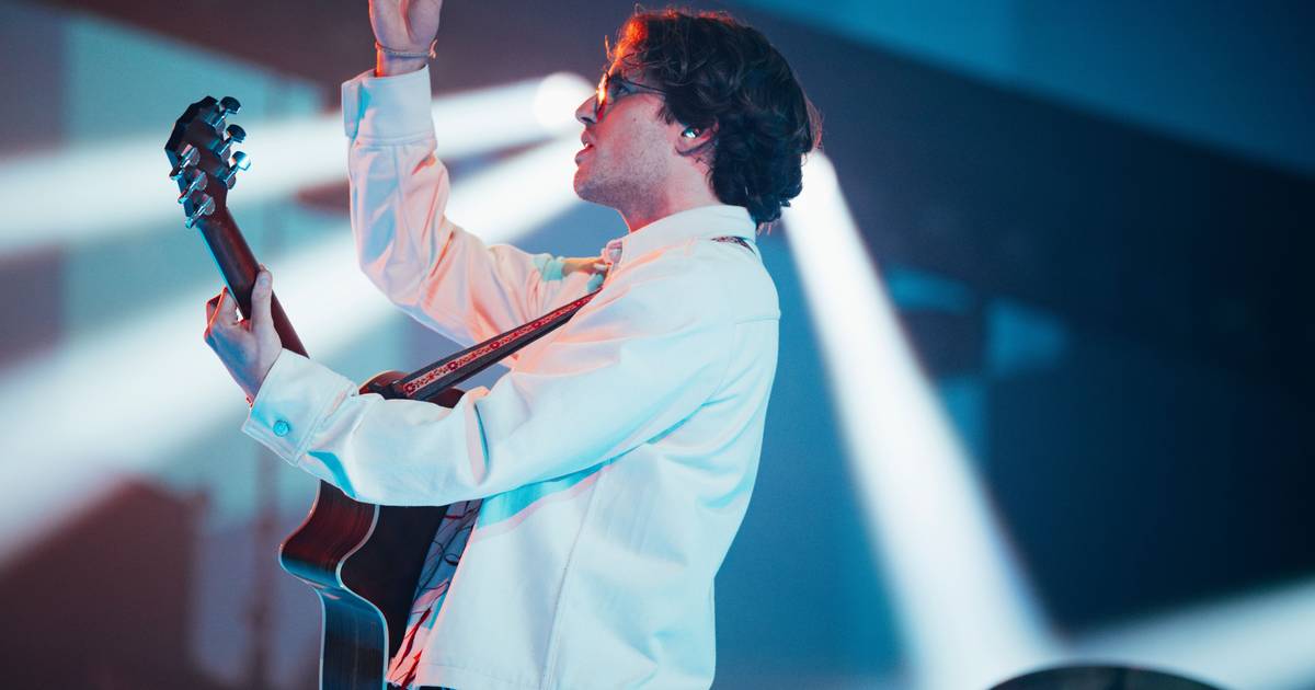 “Adoro a vossa língua e esta canção fez-me chorar”: reações à surpresa NAPA na Eurovisão