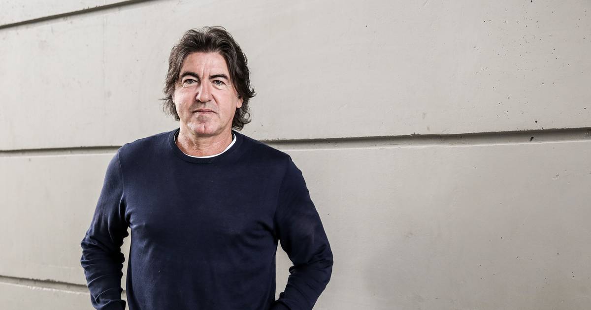Sá Pinto: “A pressa de vender o Trincão ao Barcelona atrasou-lhe a carreira”