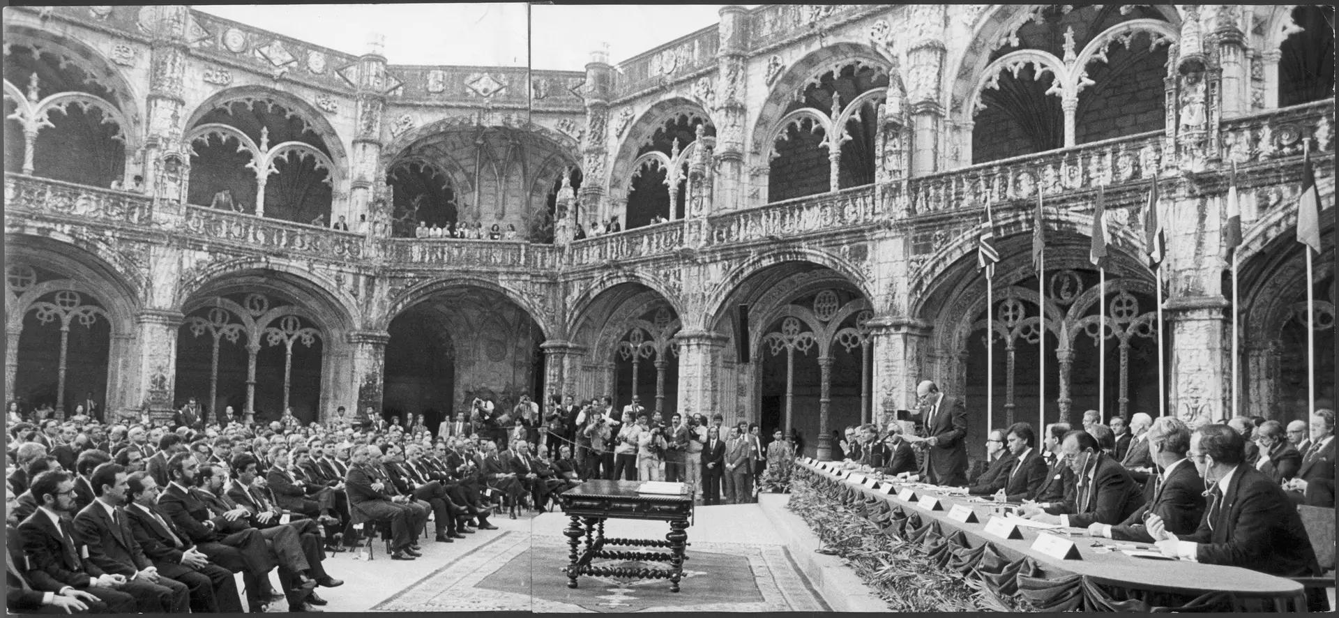 Governo celebra os 40 anos de adesão à CEE nos Jerónimos sem Espanha