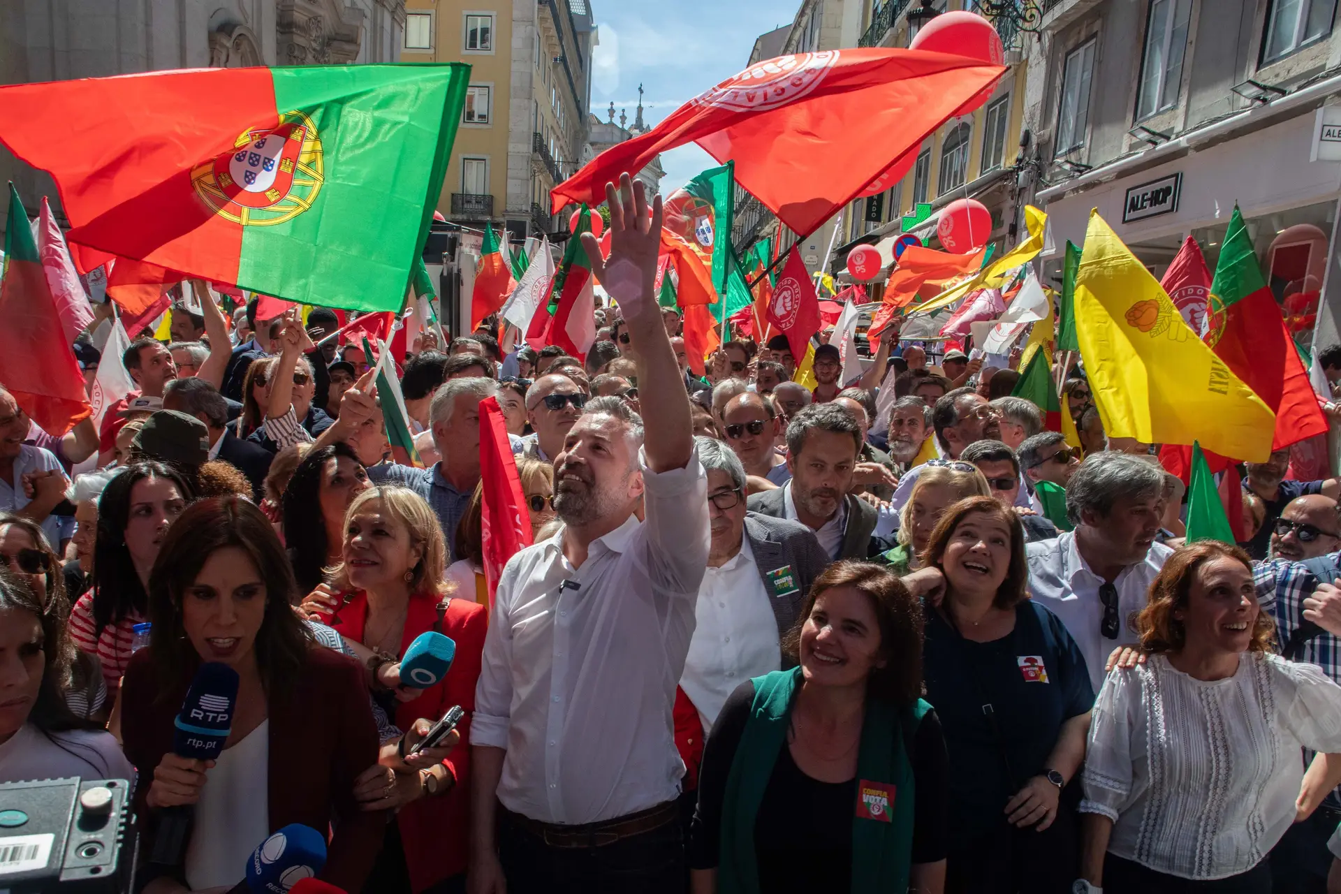 Spinumviva, voto útil e aliança AD-IL: os últimos cartuchos no tudo ou nada final de Pedro Nuno