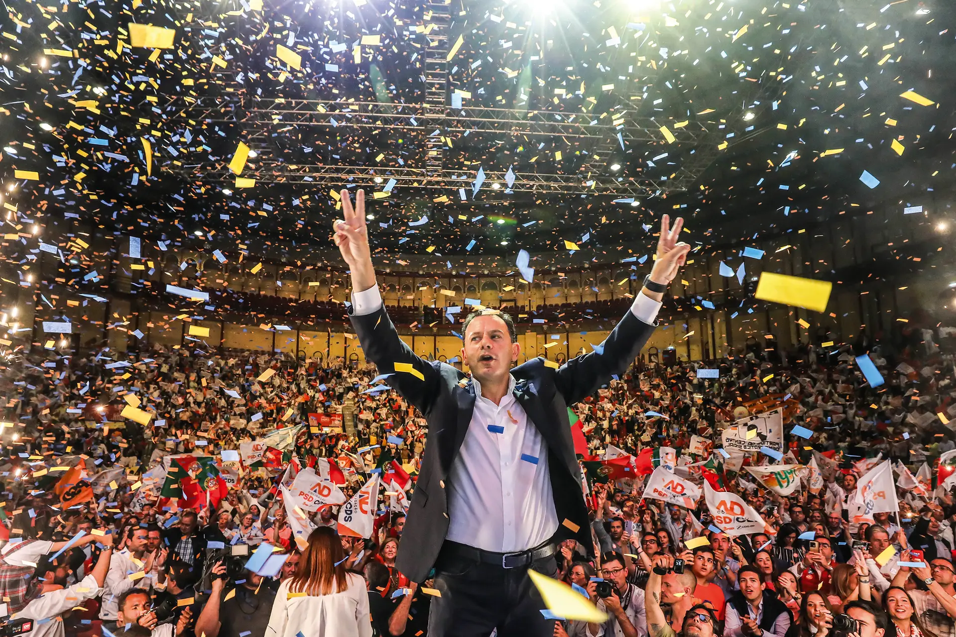 Depois do terramoto: as “eleições inúteis” que mudaram o sistema em Portugal (análise de Ricardo Costa)