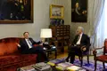 PSD à espera: mexer pouco e não dizer nada
