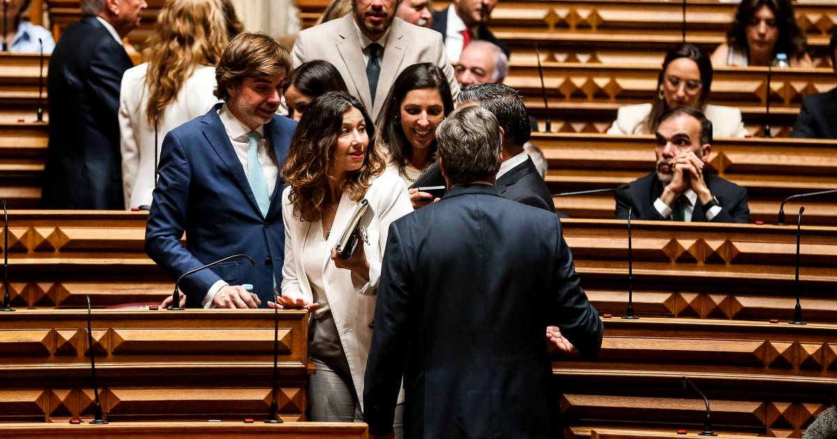 IL ataca proposta do Governo nas leis laborais: "É inaceitável legislar contra todos com base no comportamento de alguns"