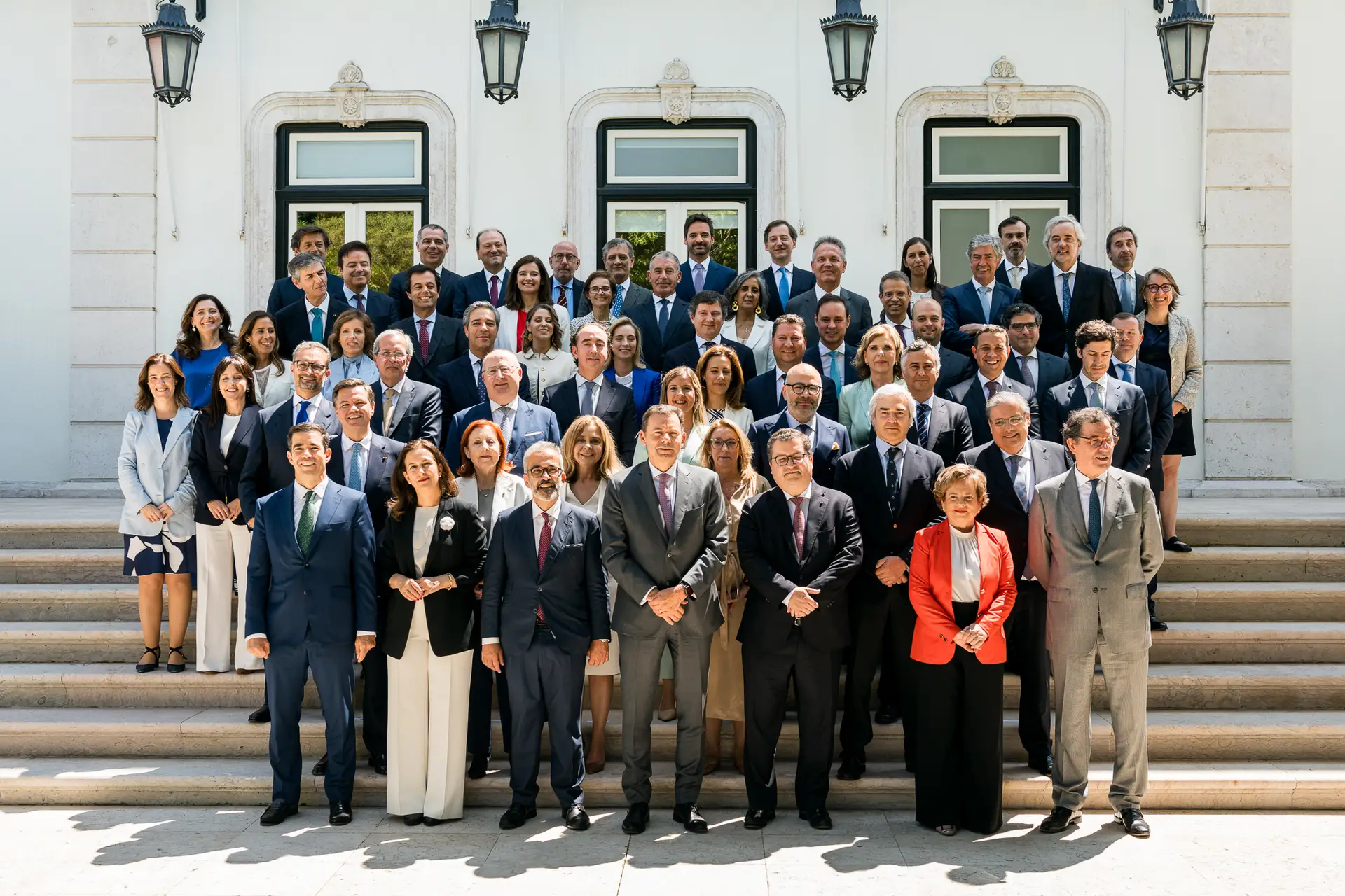 Montenegro promete executivo “polivalente”, a "planar" à esquerda e à direita e "sempre para a frente"