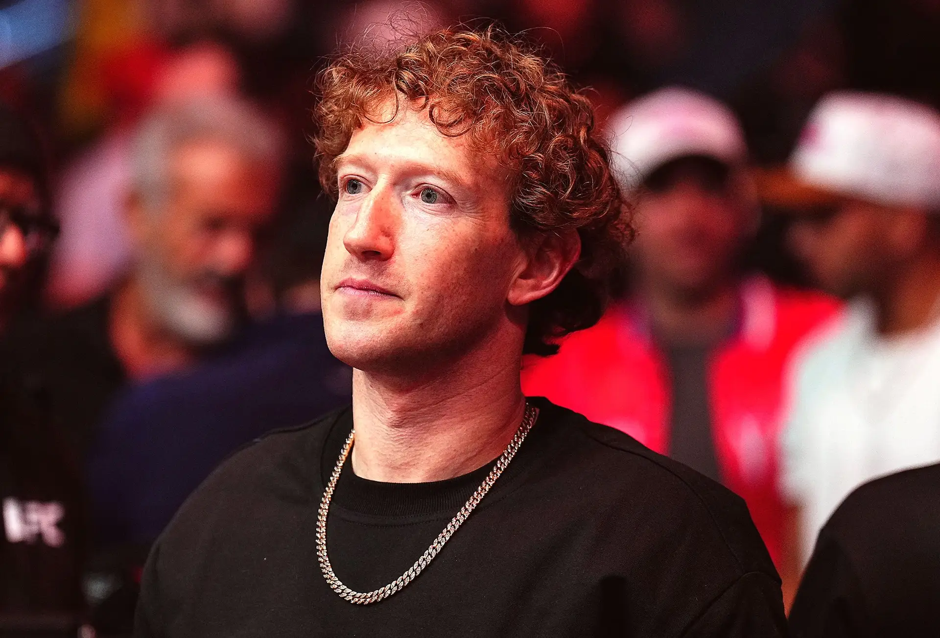 A Meta, liderada por Mark Zuckerberg, continua arredada das criptomoedas, ao contrário da Tesla