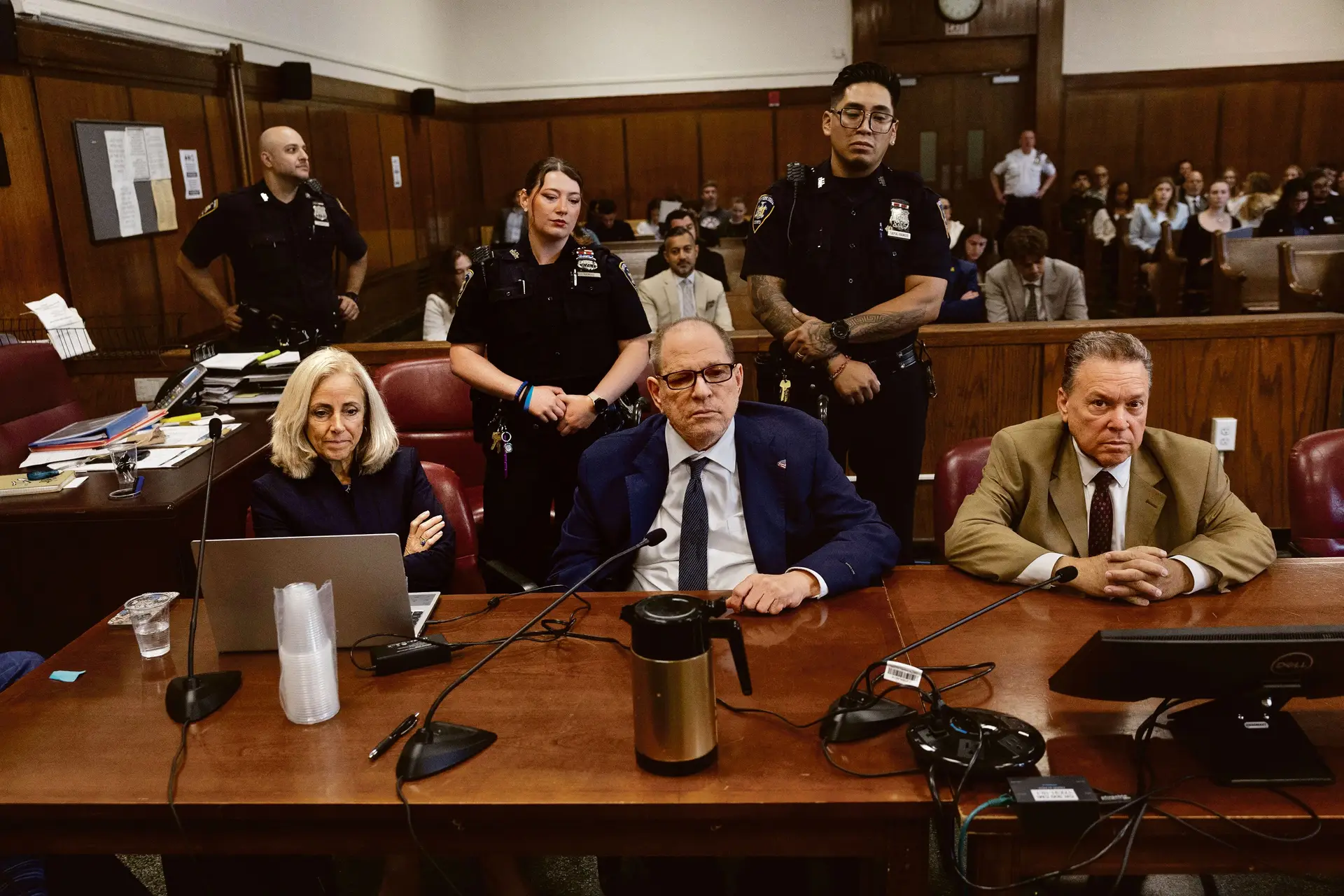 Harvey Weinstein responde por novos crimes sexuais