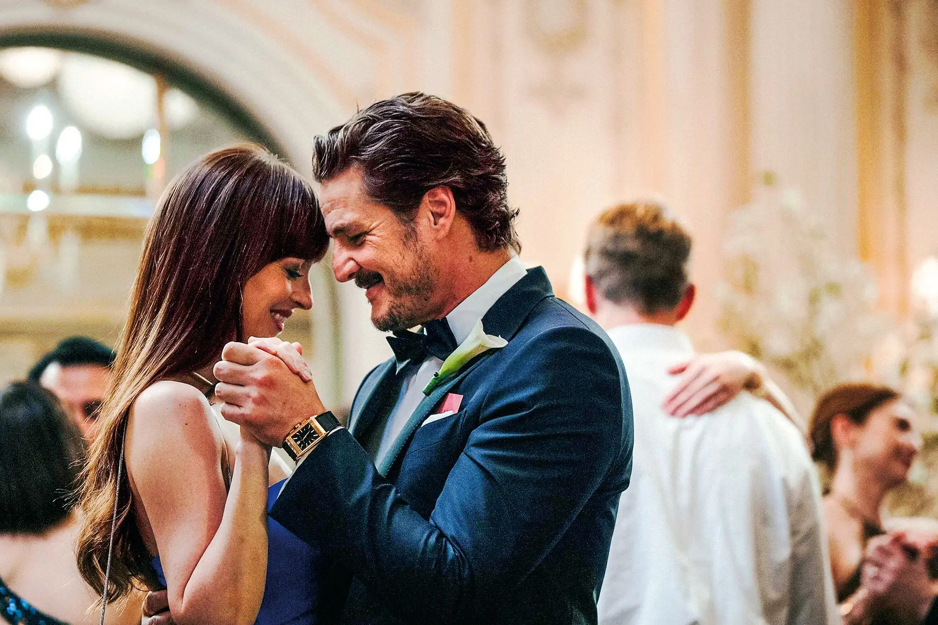 Dakota Johnson e Pedro Pascal são dois dos protagonistas de “O Match Perfeito”, que conta também com Chris Evans