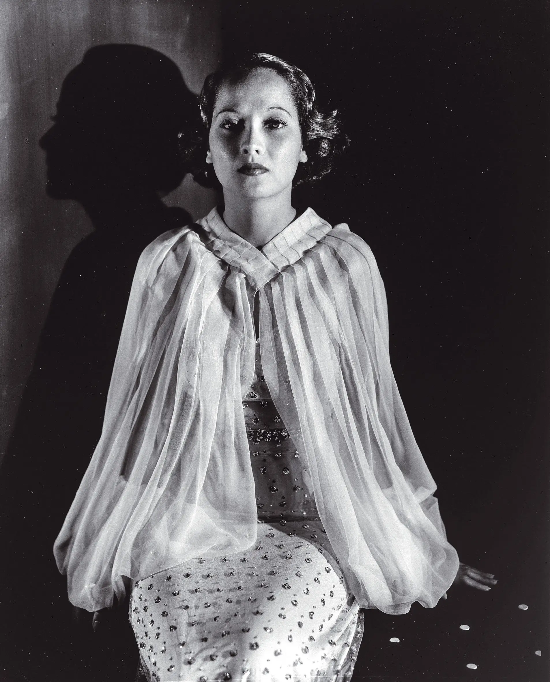 Alguém pode sonhar sem vento? Os vendavais de Merle Oberon