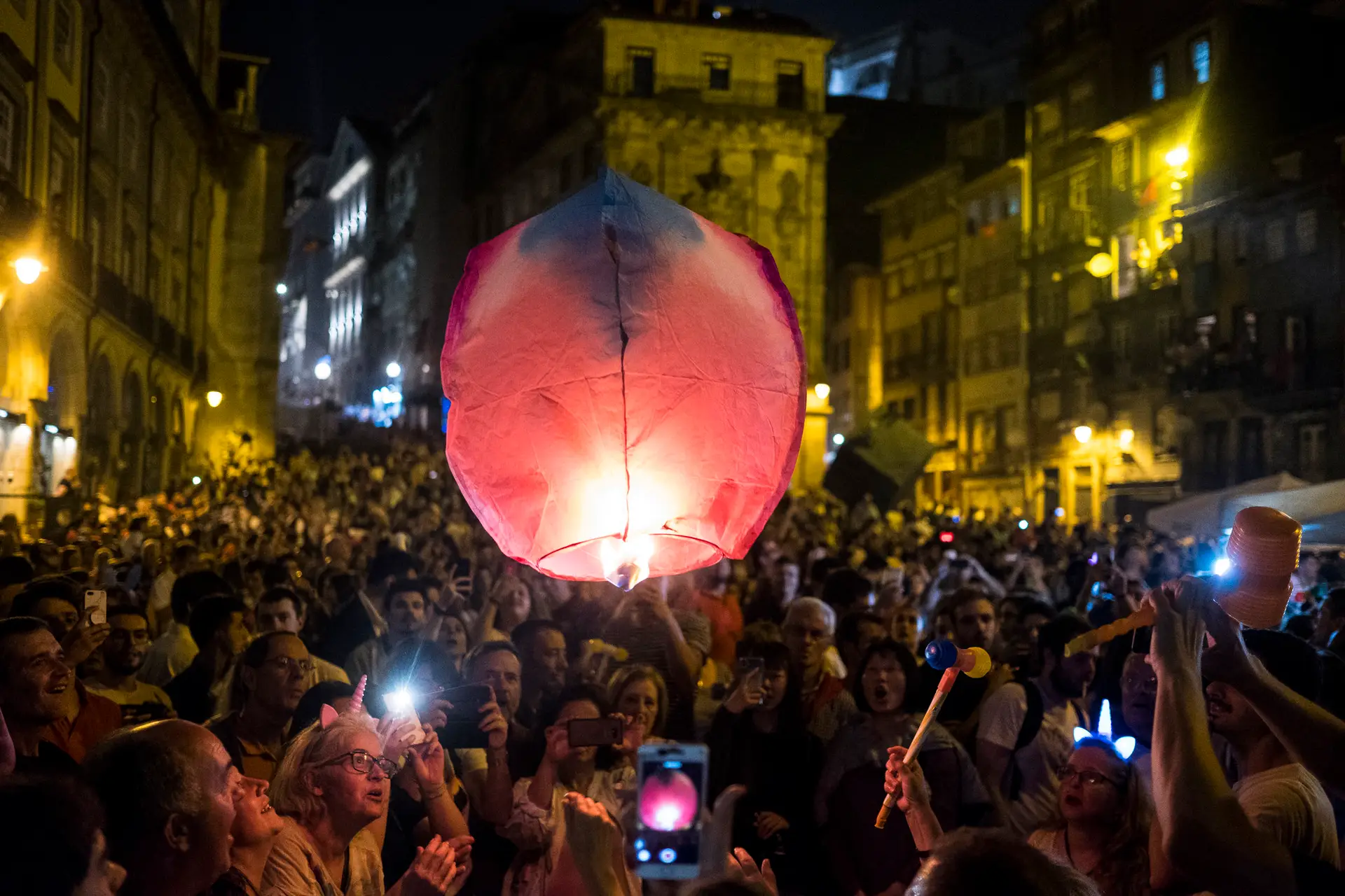 Popular, de luxo ou flutuante? Festas para celebrar o São João do Porto pela madrugada fora
