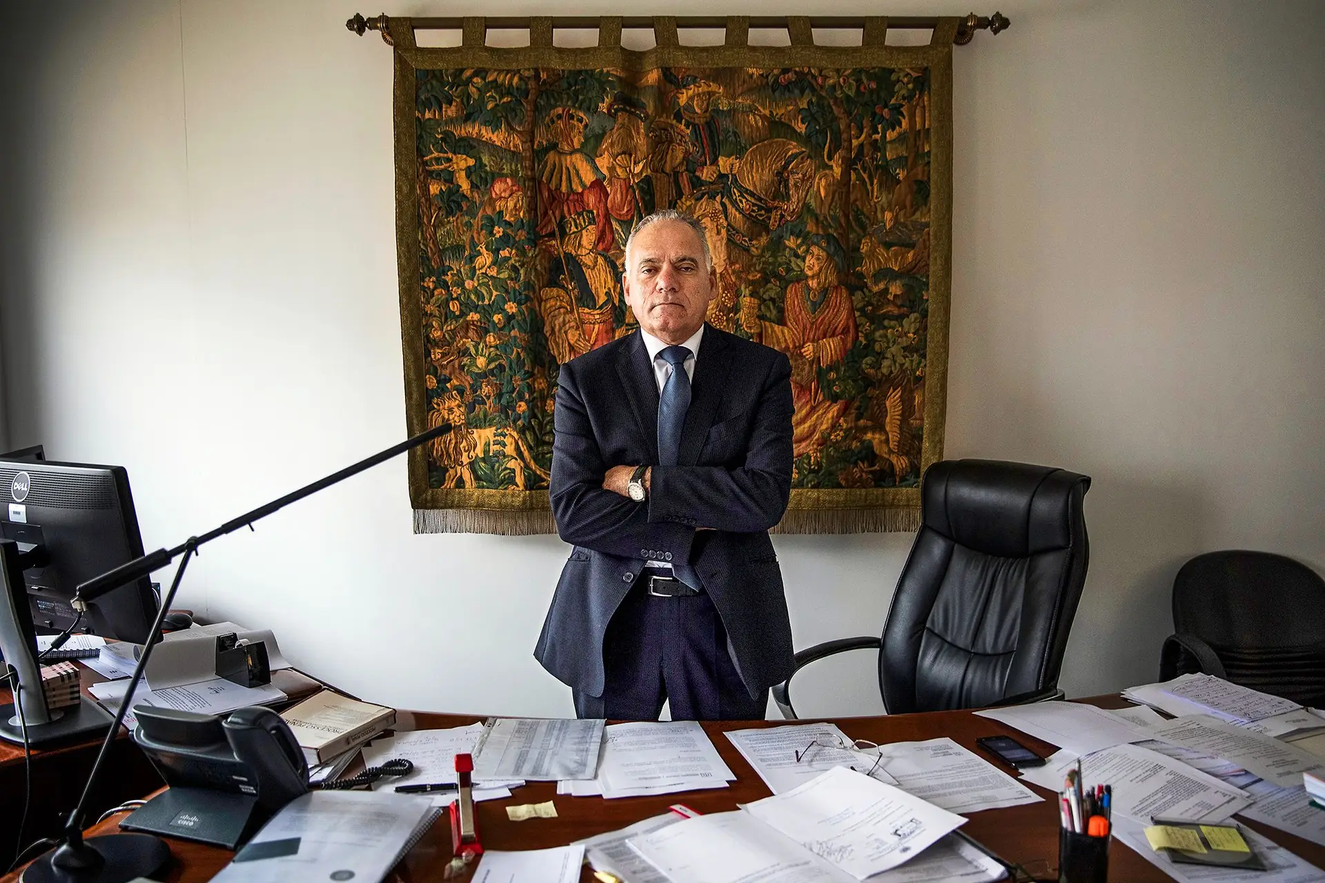 O procurador-geral da República publicitou as averiguações preventivas a Montenegro e a Pedro Nuno Santos