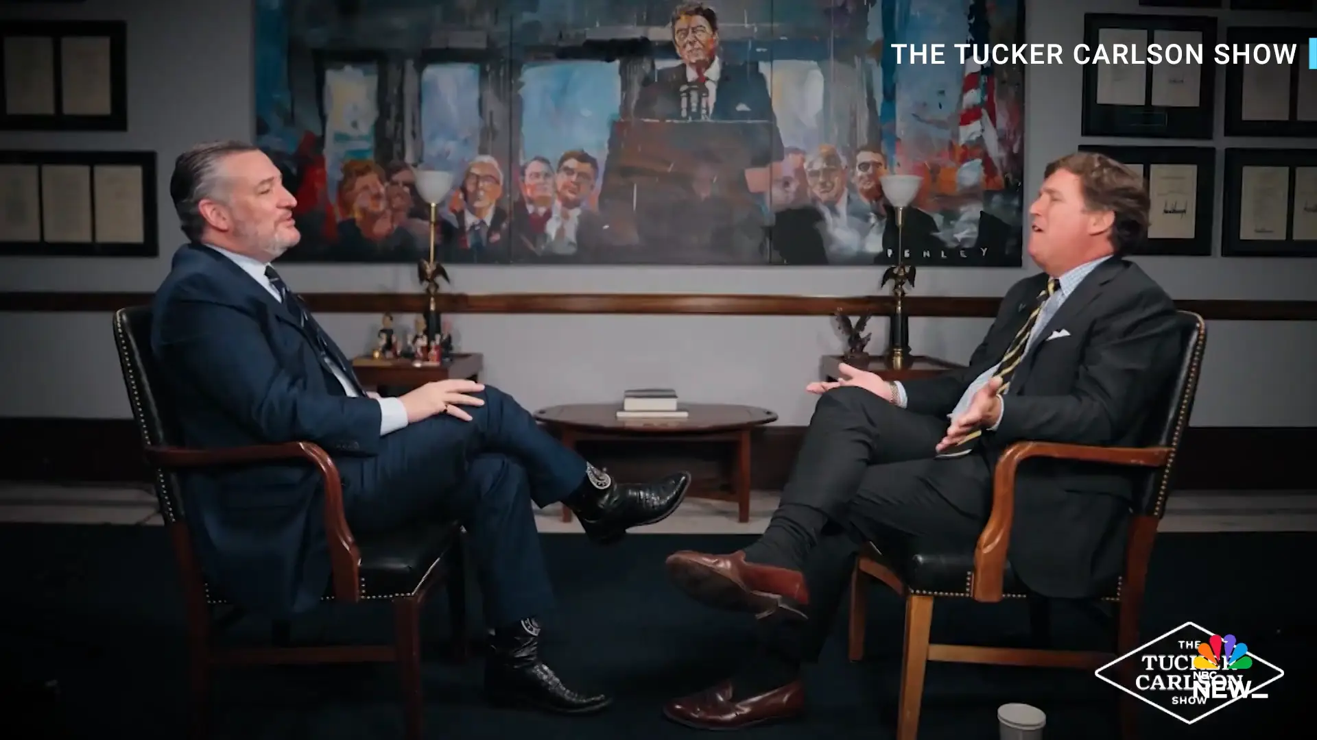 Tucker Carlson confronta Ted Cruz sobre intervenção dos EUA na guerra: “Não sabe nada sobre o Irão”