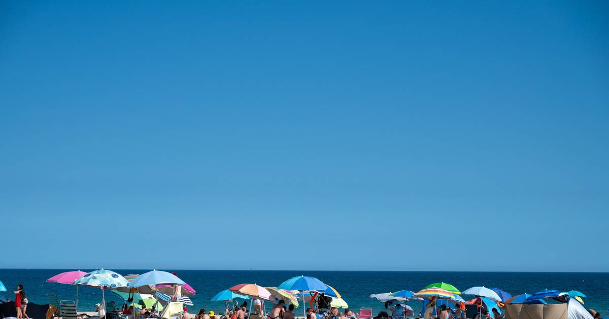 Aguaceiros no Norte e Centro e descida das temperaturas esta sexta-feira, tempo melhora no fim de semana