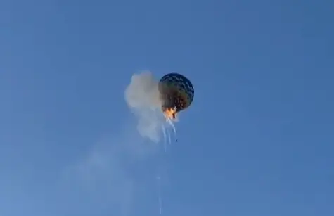 Balão com 21 pessoas incendeia-se e cai no Brasil, há oito mortos