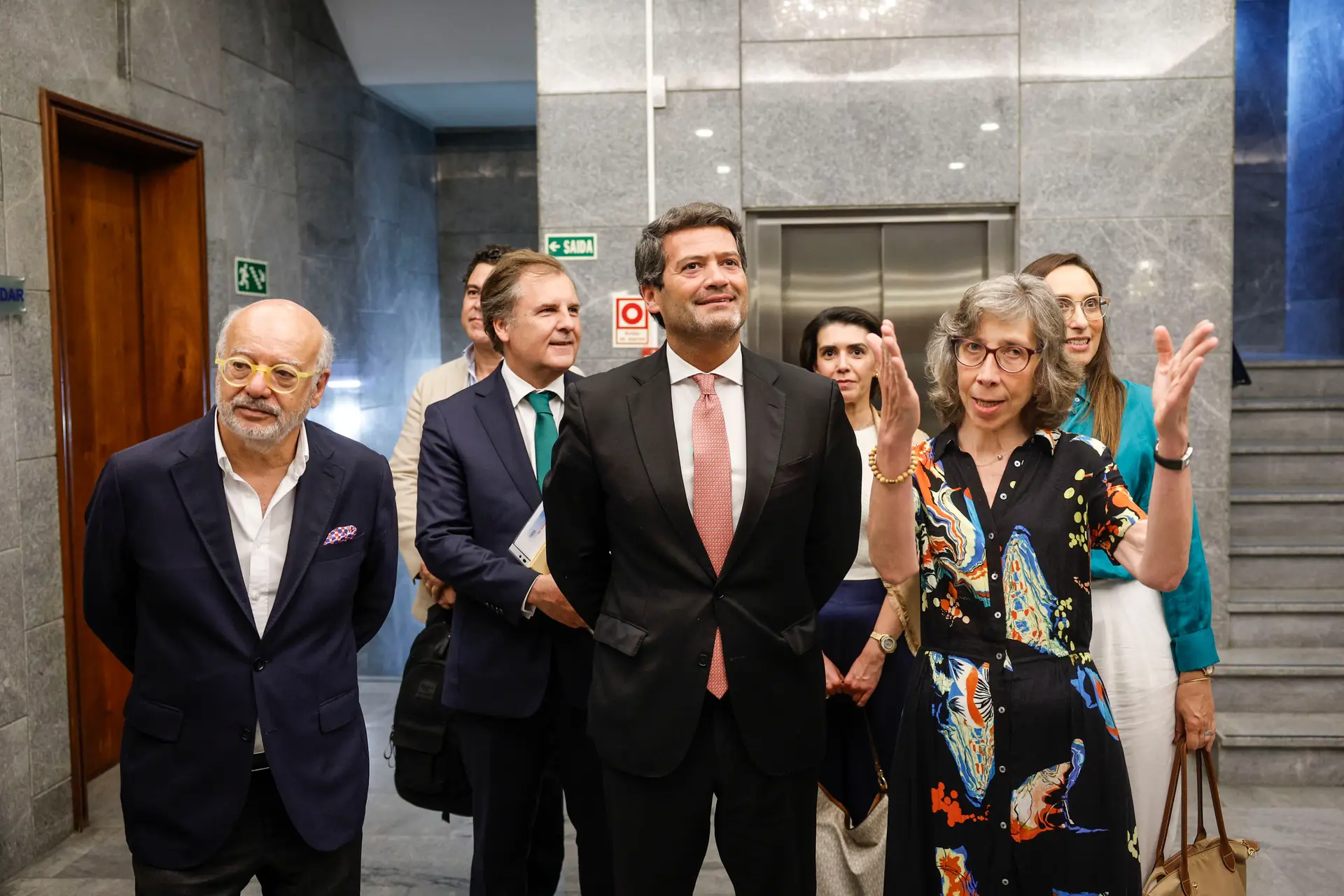 André Ventura com Bruno Mascarenhas em visita à UACS
