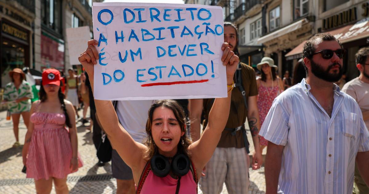 Crise da habitação: Vida Justa volta às ruas para exigir fim de despejos e soluções urgentes em Lisboa