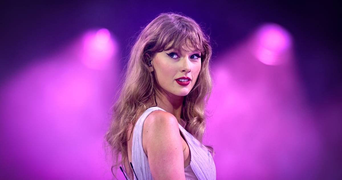 Fãs de Taylor Swift fazer crescer as visitas a museu alemão para ver retrato de Ofélia