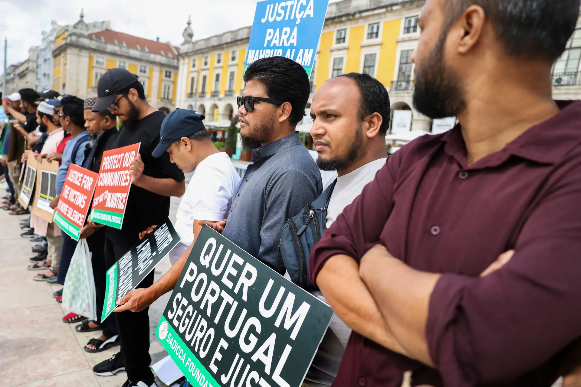 Manifestação em Lisboa com o objetivo de exigir justiça pelo assassínio de um cidadão do Bangladesh, alegadamente ví­tima de racismo e xenofobia