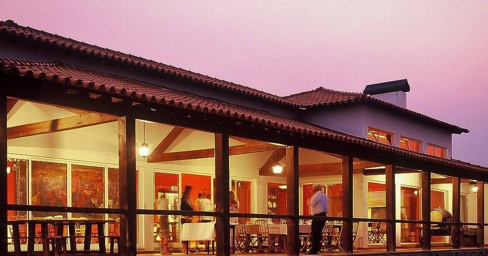 Served among vineyards, this special dinner brings together three chefs around Douro products