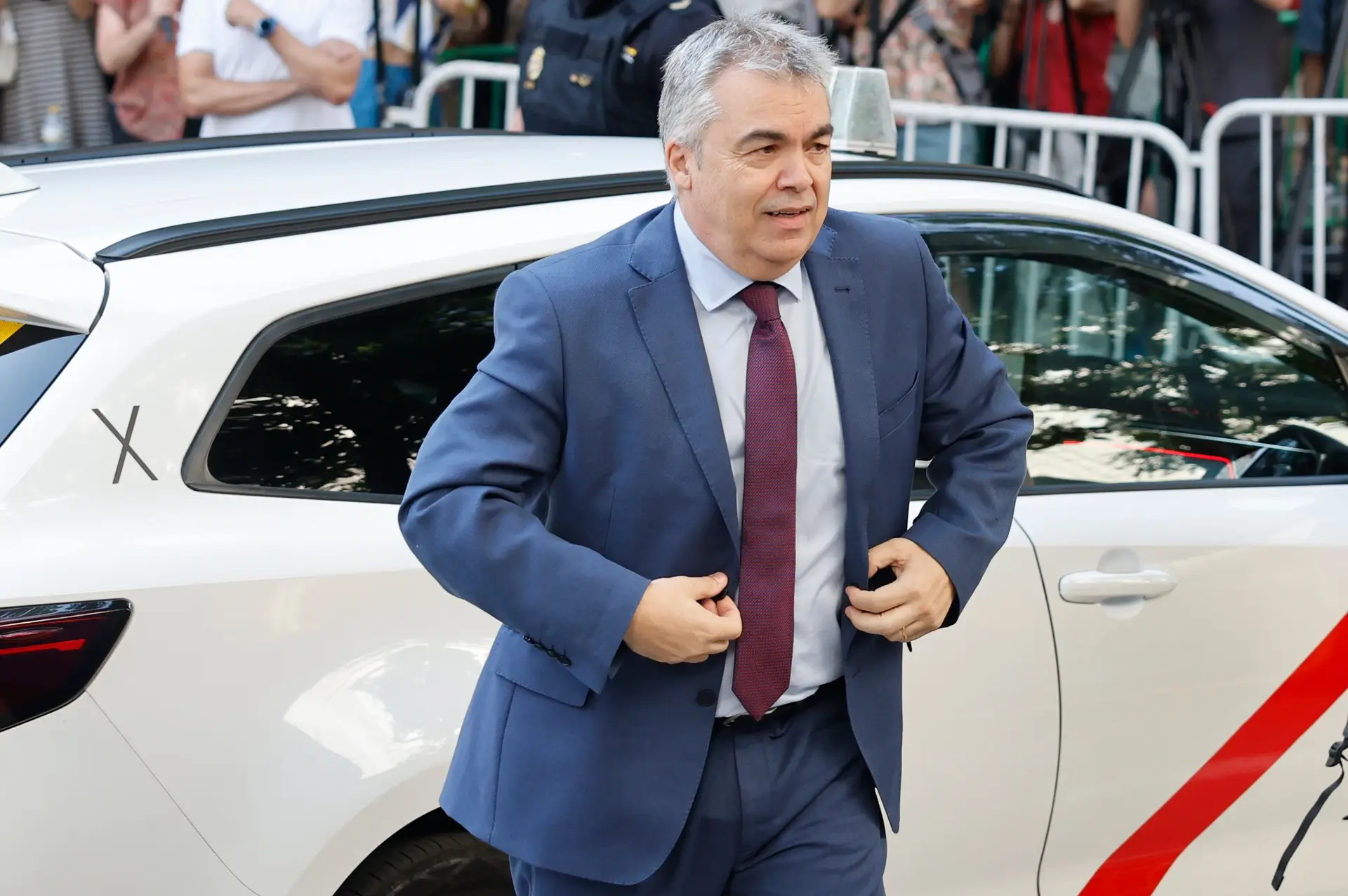 Santos Cerdán entra no Supremo espanhol para ser ouvido. Saiu sob prisão preventiva