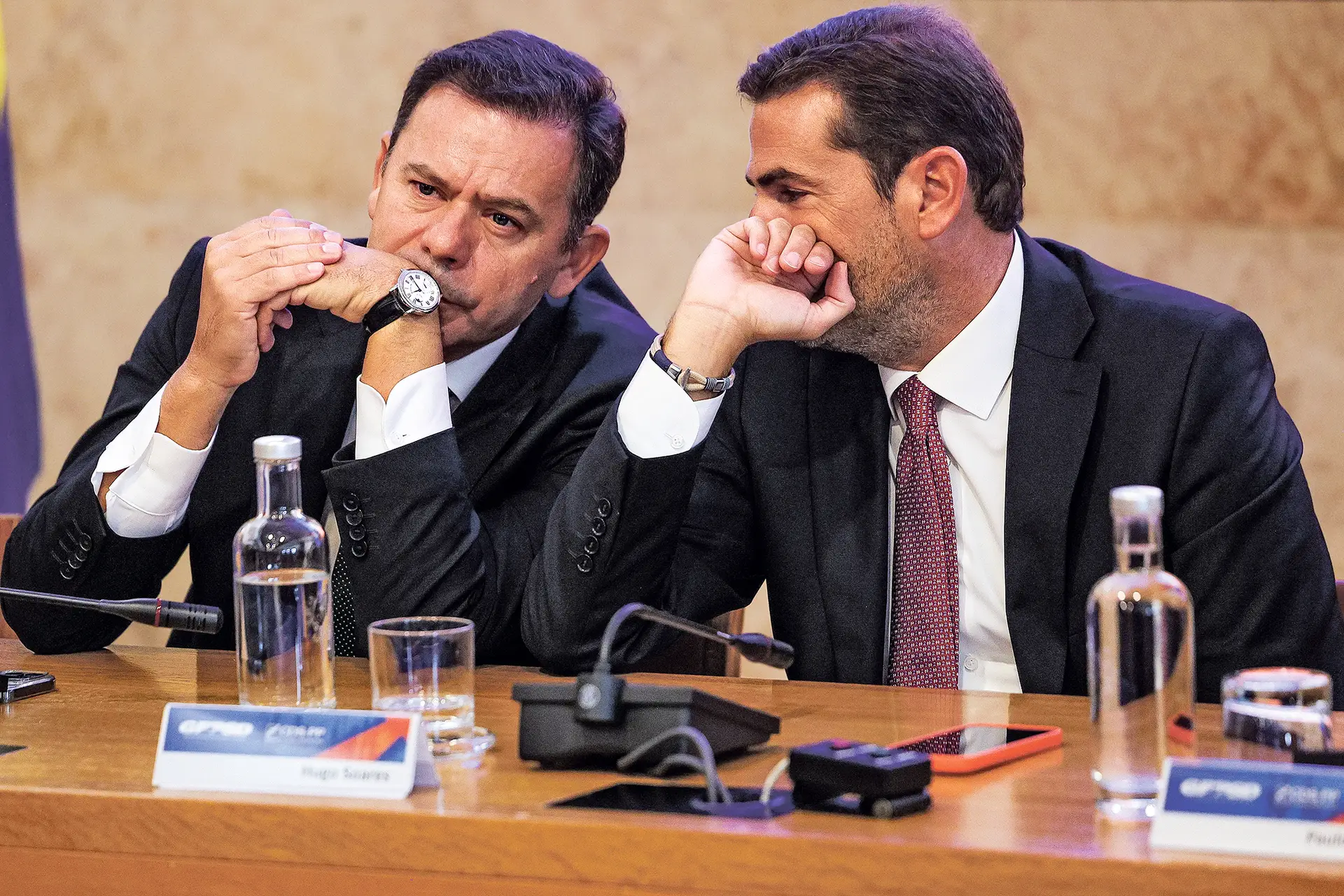 Luís Montenegro com Hugo Soares, o seu braço-direito no Parlamento e no PSD