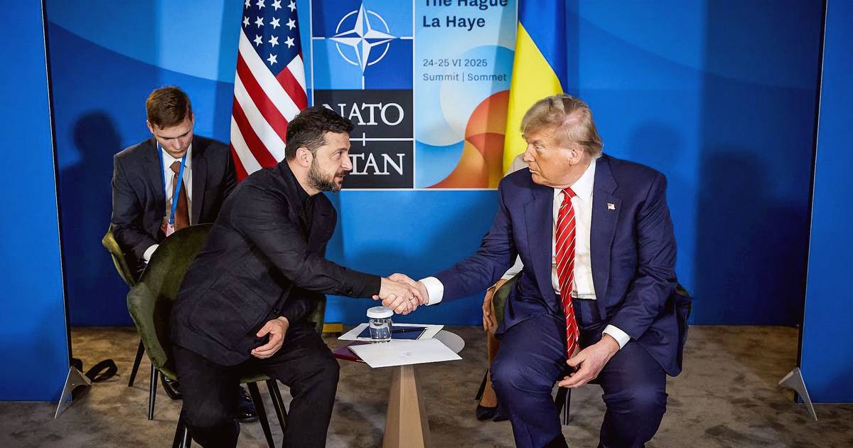 Ataques russos matam 22 pessoas horas depois de ameaça tarifária de Trump contra Putin