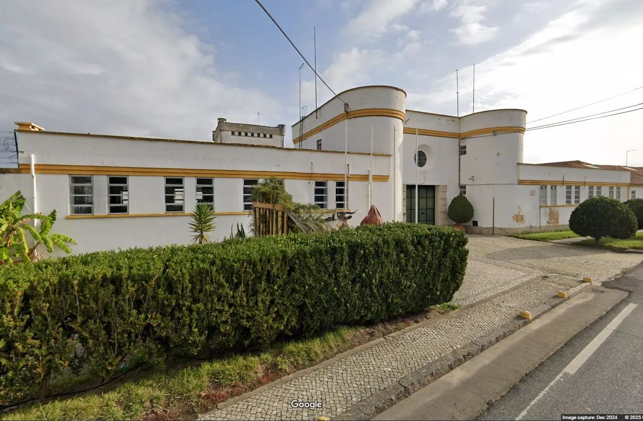 Dois reclusos fugiram do Estabelecimento Prisional de Alcoentre