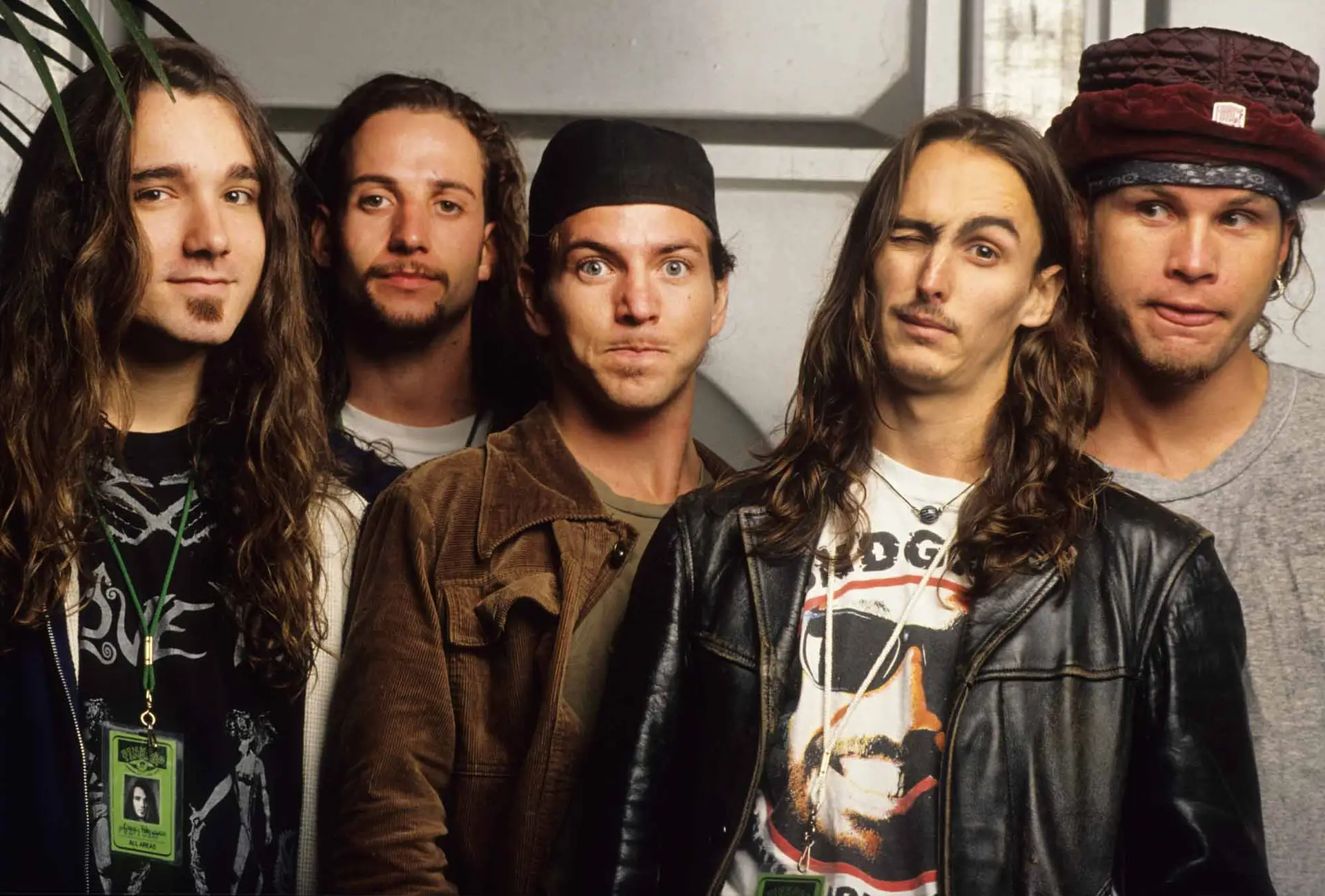 Dave Abbruzzese (à esquerda) com os Pearl Jam, em 1992