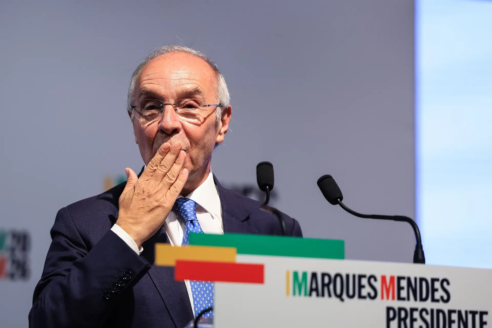 Marques Mendes considera encorajador resultado de sondagens