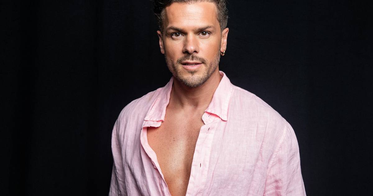 Mickael Carreira: “Estava a voltar de um concerto, parei e comprei um ramo de flores. Porque ela merece: a Laura é uma mulher incrível e uma mãe do caraças”