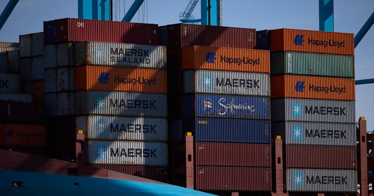 Um ano depois, exportações de bens voltam a crescer