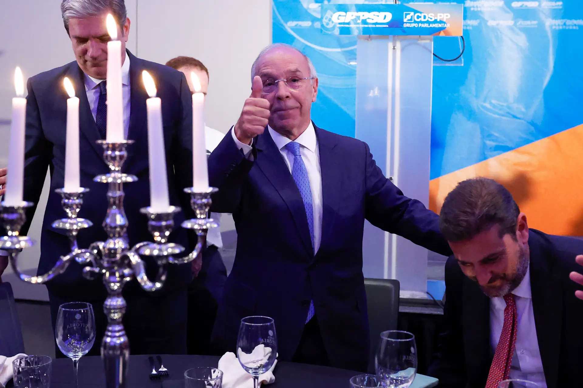 Marques Mendes nas jornadas parlamentares do PSD com Hugo Soares e Paulo Núncio