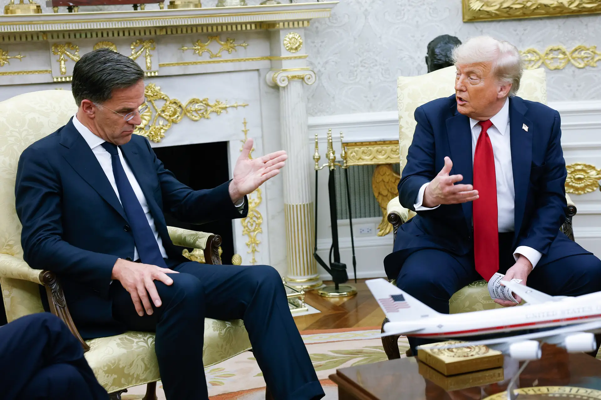 Mark Rutte encontra-se com Donald Trump na Sala Oval