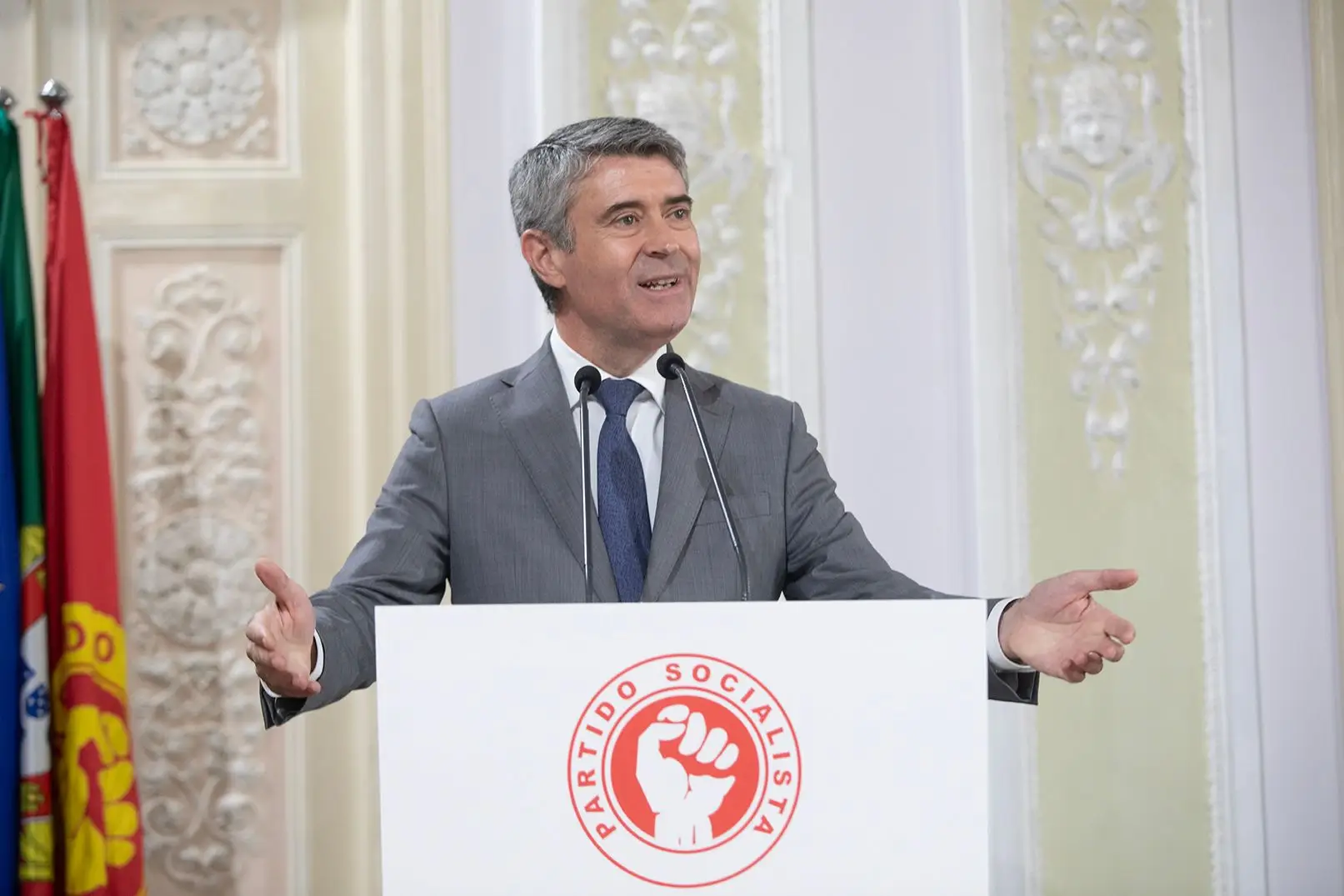 José Luis Carneiro, Secretário-Geral do Partido Socialista, em conferência de imprensa, no Largo do Rato,  em Lisboa. FOTO TM
