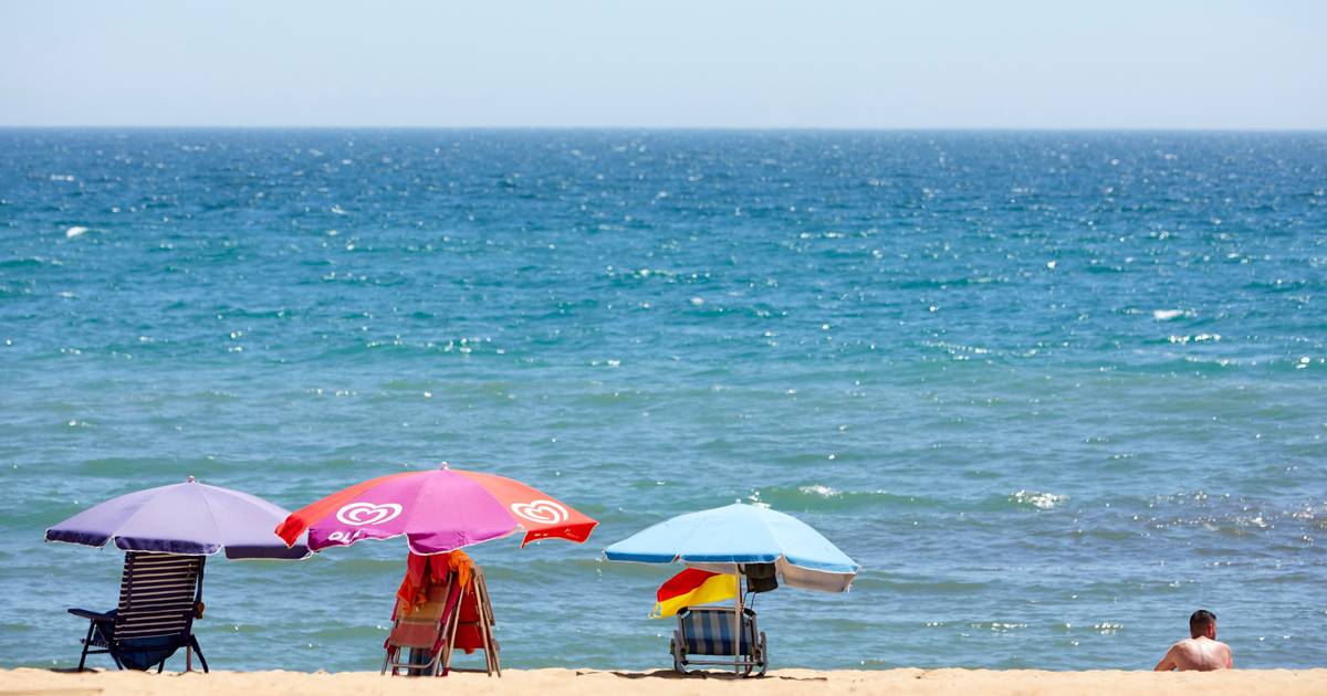 Salários brutos até €1136 sem retenção na fonte em agosto e setembro: veja aqui as tabelas de retenção do IRS de verão